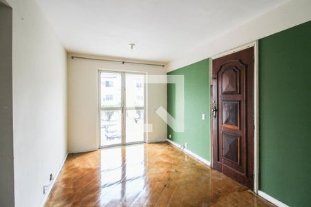 Sala de apartamento para alugar com 2 quartos, 76m² em Vila Emil, Mesquita