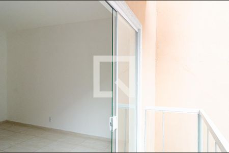 Varanda de kitnet/studio para alugar com 1 quarto, 26m² em Vila Mira, São Paulo