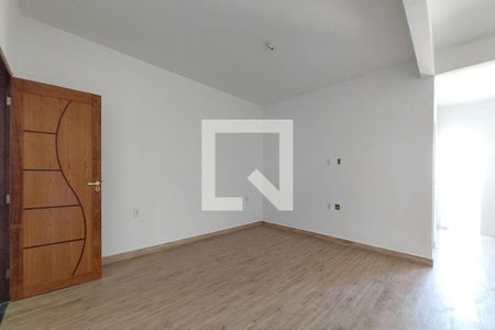 Sala de apartamento para alugar com 1 quarto, 55m² em Piedade, Rio de Janeiro