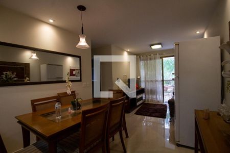 Sala de apartamento para alugar com 2 quartos, 75m² em Recreio dos Bandeirantes, Rio de Janeiro