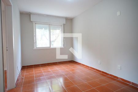 Sala de apartamento para alugar com 1 quarto, 45m² em Passo da Areia, Porto Alegre