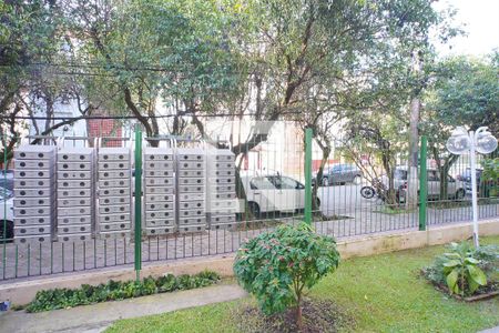 Sala Vista de apartamento para alugar com 1 quarto, 45m² em Passo da Areia, Porto Alegre