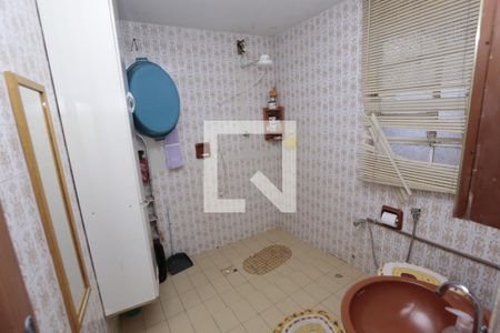 Banheiro de casa à venda com 3 quartos, 370m² em Riacho das Pedras, Contagem