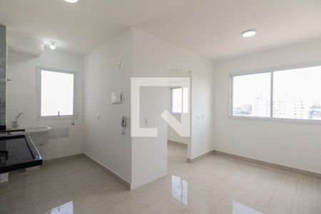 Sala  de apartamento para alugar com 2 quartos, 35m² em Chácara Califórnia, São Paulo