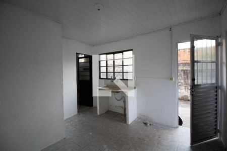 Cozinha de casa para alugar com 1 quarto, 30m² em Itaquera, São Paulo