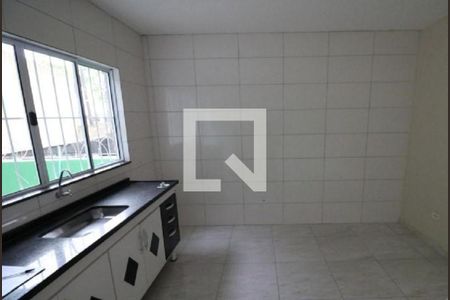 Casa à venda com 3 quartos, 157m² em Vila Suica, Santo André