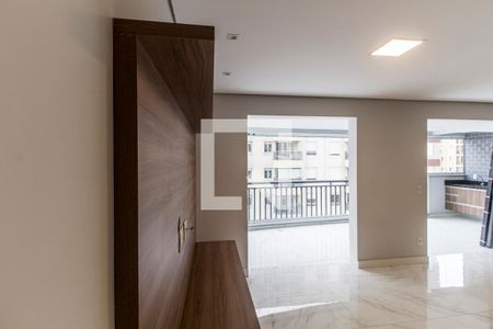 Sala de TV de apartamento para alugar com 4 quartos, 164m² em Alphaville Industrial, Santana de Parnaíba