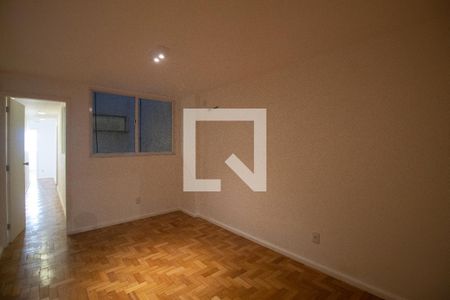 Corredor de apartamento à venda com 4 quartos, 330m² em Copacabana, Rio de Janeiro