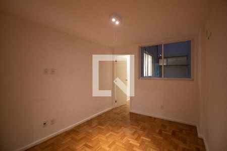 Corredor de apartamento à venda com 4 quartos, 330m² em Copacabana, Rio de Janeiro