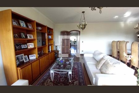Casa à venda com 4 quartos, 511m² em Vila Romana, São Paulo