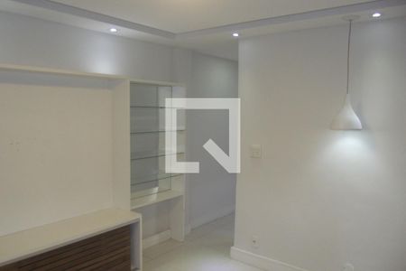 Sala de apartamento para alugar com 2 quartos, 50m² em Inhaúma, Rio de Janeiro