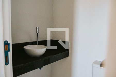 Banheiro da Suíte de apartamento à venda com 2 quartos, 95m² em Vila América, Santo André