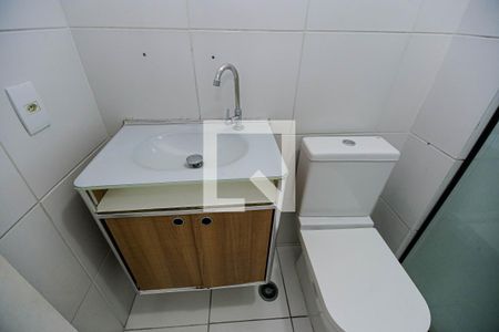 Banheiro de apartamento à venda com 2 quartos, 46m² em Jardim Vila Formosa, São Paulo