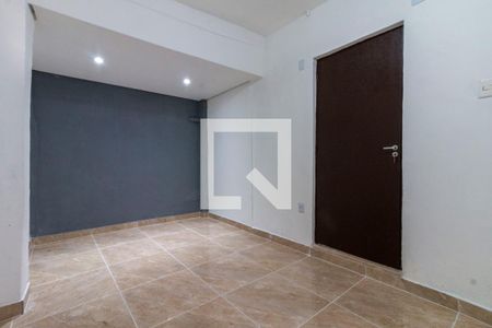 Quarto de casa para alugar com 1 quarto, 90m² em Cidade Líder, São Paulo