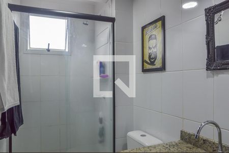 Banheiro de apartamento à venda com 2 quartos, 50m² em Santa Terezinha, São Bernardo do Campo