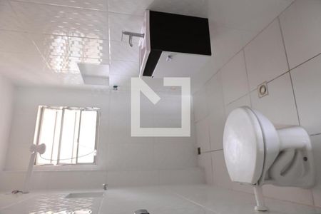 Banheiro de apartamento para alugar com 1 quarto, 50m² em Boqueirão, Praia Grande