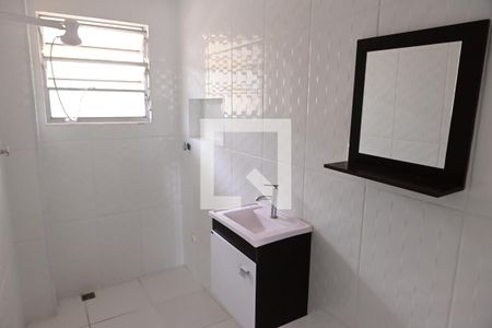 Banheiro de apartamento para alugar com 1 quarto, 50m² em Boqueirão, Praia Grande