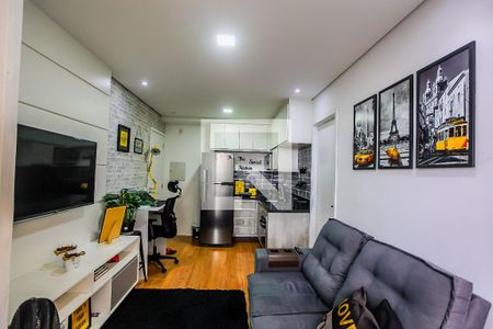 Sala de apartamento para alugar com 1 quarto, 37m² em Real Parque, São Paulo