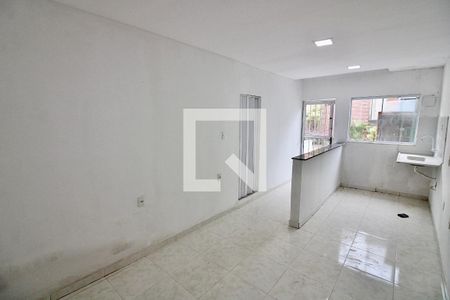 Sala de casa à venda com 1 quarto, 60m² em Vargem Grande, Rio de Janeiro