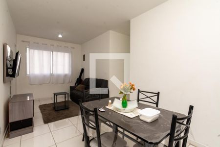 Sala de apartamento para alugar com 2 quartos, 52m² em Vila Barros, Guarulhos