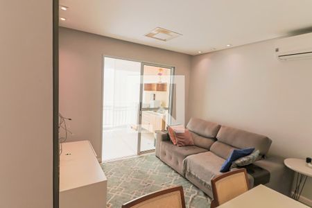 Sala de apartamento para alugar com 3 quartos, 69m² em Presidente Altino, Osasco