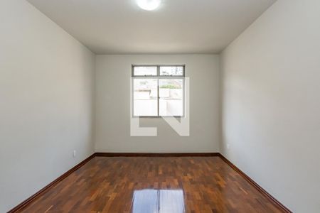 Sala 1 de apartamento para alugar com 3 quartos, 120m² em Santa Lúcia, Belo Horizonte