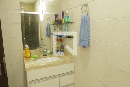 Banheiro da Suíte de casa à venda com 3 quartos, 190m² em Indianópolis, São Paulo
