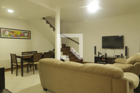 Sala de casa para alugar com 3 quartos, 190m² em Indianópolis, São Paulo