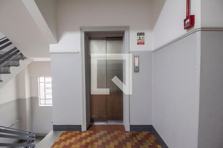Apartamento à venda com 38m², 1 quarto e sem vaga Apartamento à venda com 38m², 1 quarto e sem vagaÁrea comum