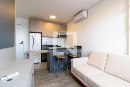 Studio de kitnet/studio para alugar com 1 quarto, 28m² em Centro, Curitiba