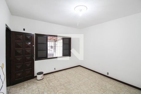 Sala de casa para alugar com 2 quartos, 113m² em Luz, Nova Iguaçu