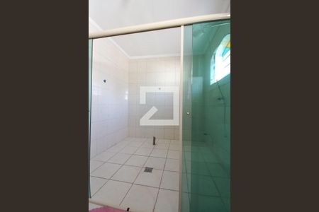 Casa à venda com 175m², 3 quartos e 2 vagas Casa à venda com 175m², 3 quartos e 2 vagasBanheiro da Suíte