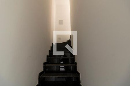 Escada de casa de condomínio à venda com 3 quartos, 95m² em Água Rasa, São Paulo