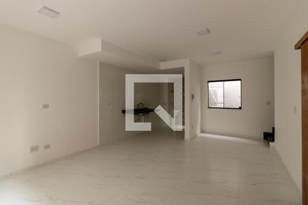 Sala de casa de condomínio para alugar com 3 quartos, 95m² em Água Rasa, São Paulo