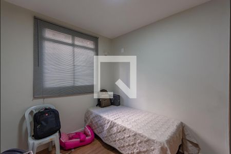 Quarto 1 de apartamento para alugar com 2 quartos, 50m² em Castelo, Belo Horizonte