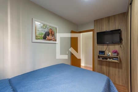 Quarto 2 de apartamento para alugar com 2 quartos, 50m² em Castelo, Belo Horizonte