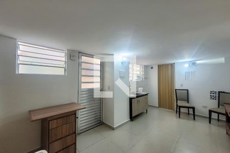 Sala/Cozinha/Área de Serviço de kitnet/studio para alugar com 1 quarto, 30m² em Ipiranga, São Paulo