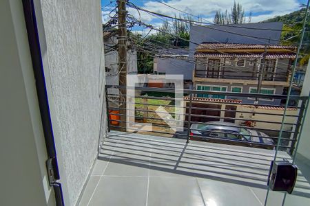 Varanda de casa à venda com 2 quartos, 135m² em Tanque, Rio de Janeiro