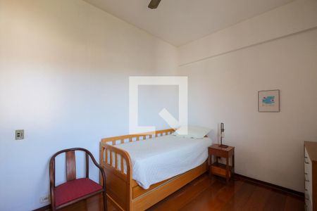 Apartamento à venda com 174m², 4 quartos e 2 vagas Apartamento à venda com 174m², 4 quartos e 2 vagasQuarto 2