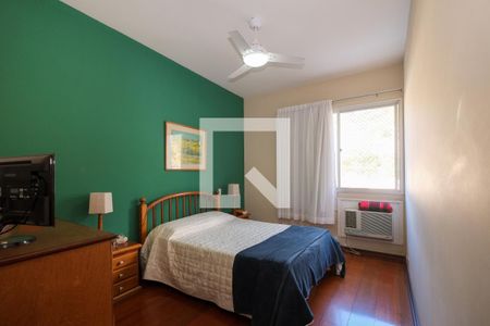 Apartamento à venda com 174m², 4 quartos e 2 vagas Apartamento à venda com 174m², 4 quartos e 2 vagasSuíte