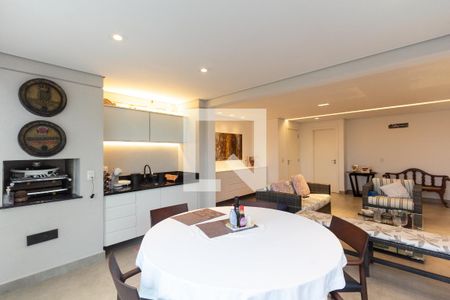 Sala de apartamento à venda com 3 quartos, 112m² em Vila Olímpia, São Paulo