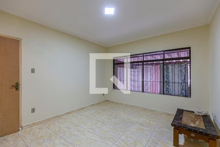 Sala de casa à venda com 3 quartos, 175m² em Jardim Ocara, Santo André