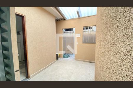 Vista da Suíte  de casa para alugar com 2 quartos, 85m² em Água Rasa, São Paulo