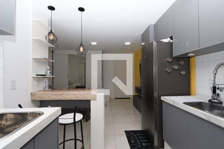 Sala/Cozinha de apartamento para alugar com 1 quarto, 25m² em Vila Ema, São Paulo