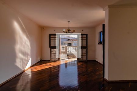 Sala de casa para alugar com 3 quartos, 300m² em Parque Jabaquara, São Paulo