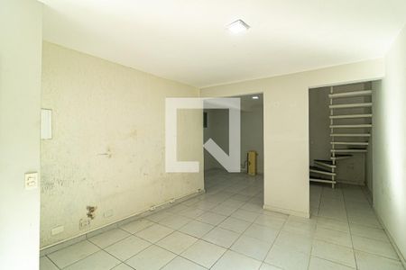 Sala de casa para alugar com 2 quartos, 110m² em Jardim Vera Cruz, São Paulo