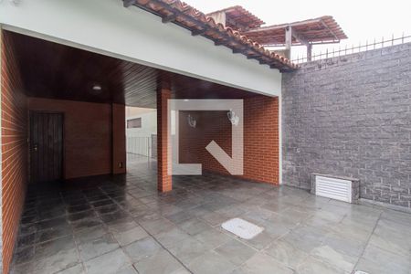 Garagem de casa à venda com 4 quartos, 233m² em Portuguesa, Rio de Janeiro