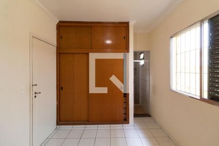 Suíte  de casa à venda com 4 quartos, 420m² em Vila Aricanduva, São Paulo