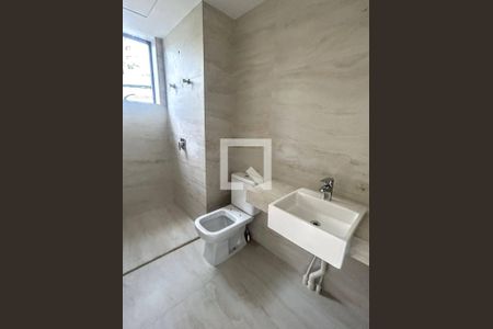 Apartamento à venda com 202m², 4 quartos e 3 vagas Apartamento à venda com 202m², 4 quartos e 3 vagasBanheiro 3