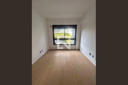 Apartamento à venda com 202m², 4 quartos e 3 vagas Apartamento à venda com 202m², 4 quartos e 3 vagasQuarto 1